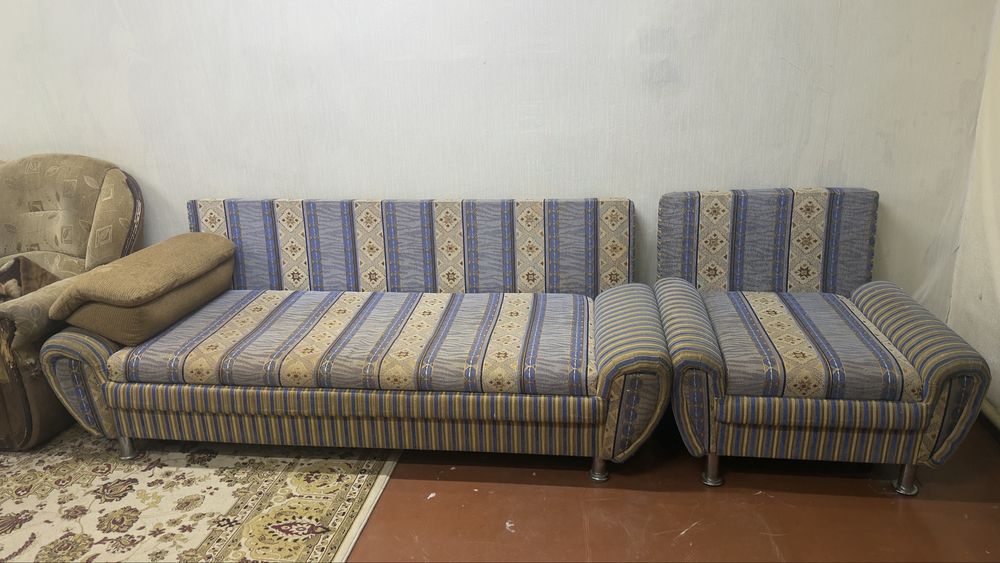 Отдам бесплатно шкафы и мебель