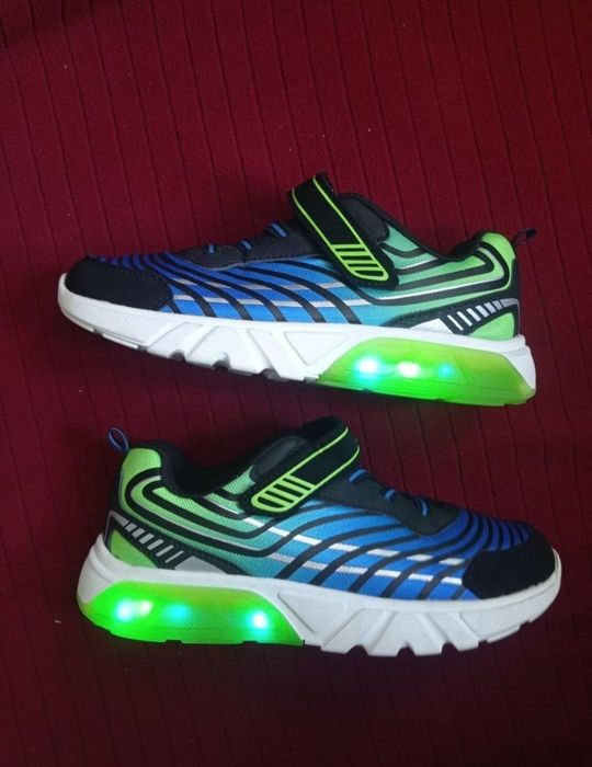 Из США, кроссовки бренда George Boys' Lines