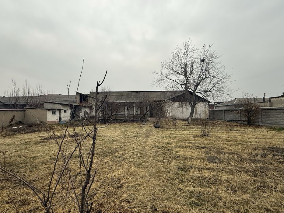 Уй сотилади 18 сотик