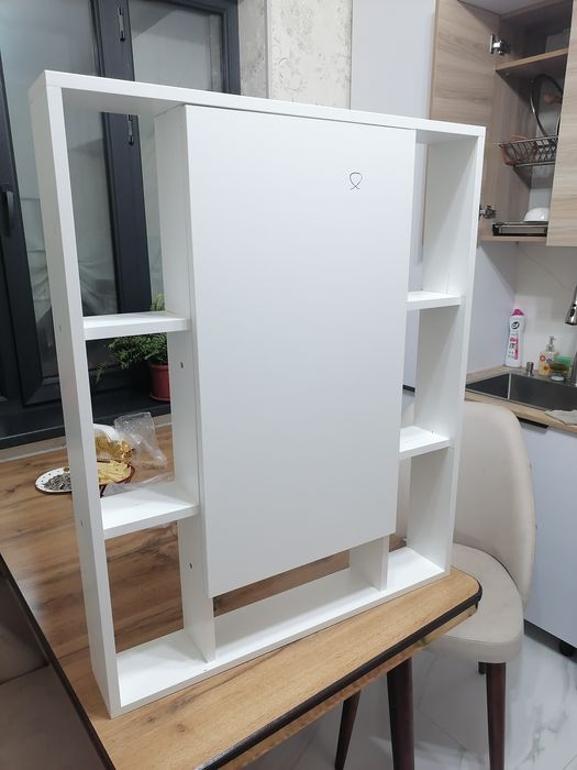 Шкафчик в ванную