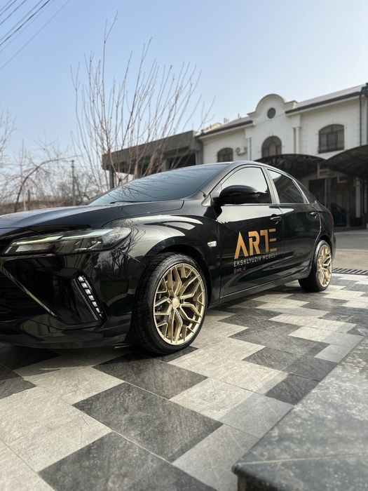 Qora Monza 1.5 navarot ideal