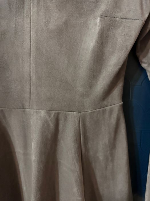 Рокля кадифе 36