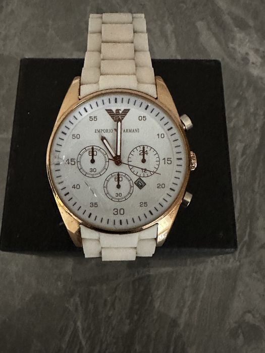 Vand ceas Emporio Armani Barbatesc