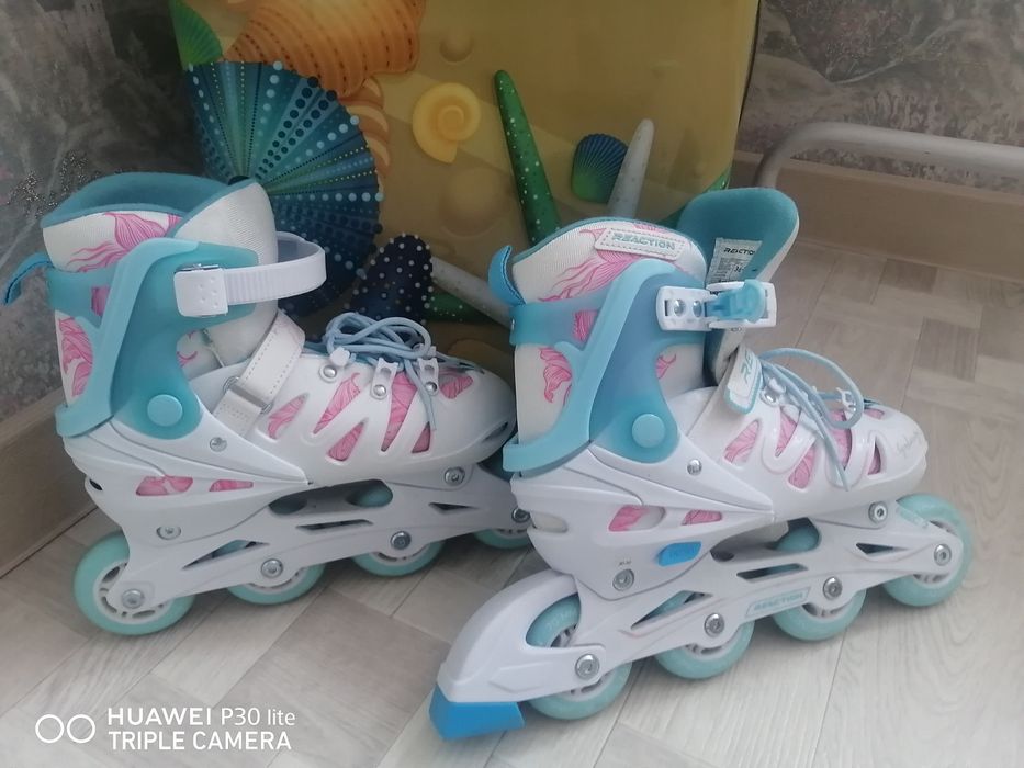 Продам   роликовые  коньки