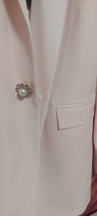 Елегантно сако  на JUNONA