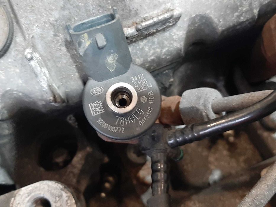 injector 1.9 dci f9q renault scenic 2 laguna trafic 8200100272 0445110110b