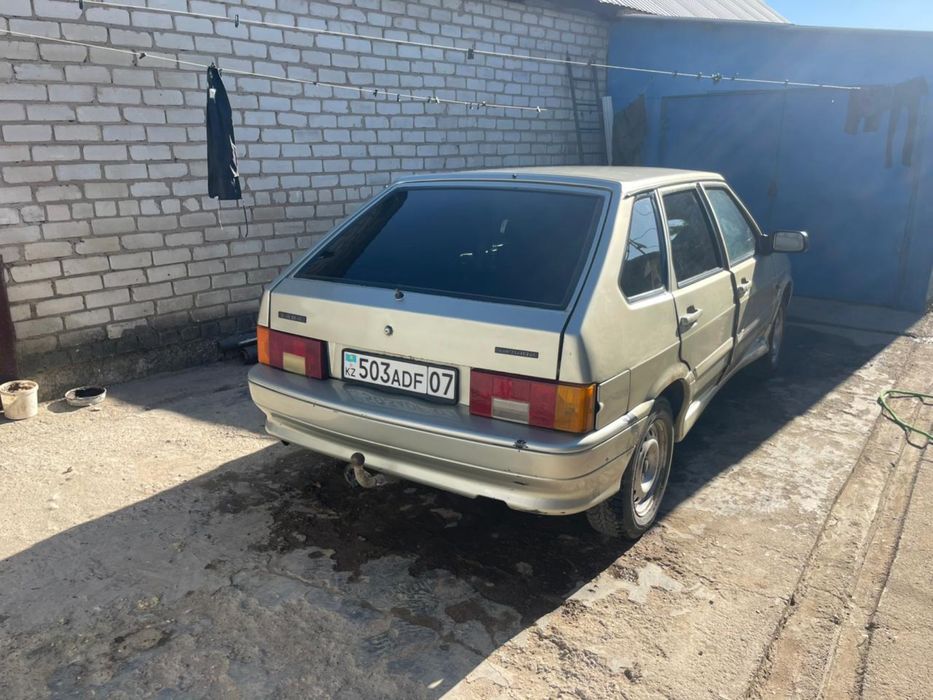 Продам ваз 2114.