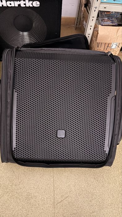 Monitoare scena “15  boxe active 300 watt LD Systems MON 15 A G3 + 2 covers huse LD systems