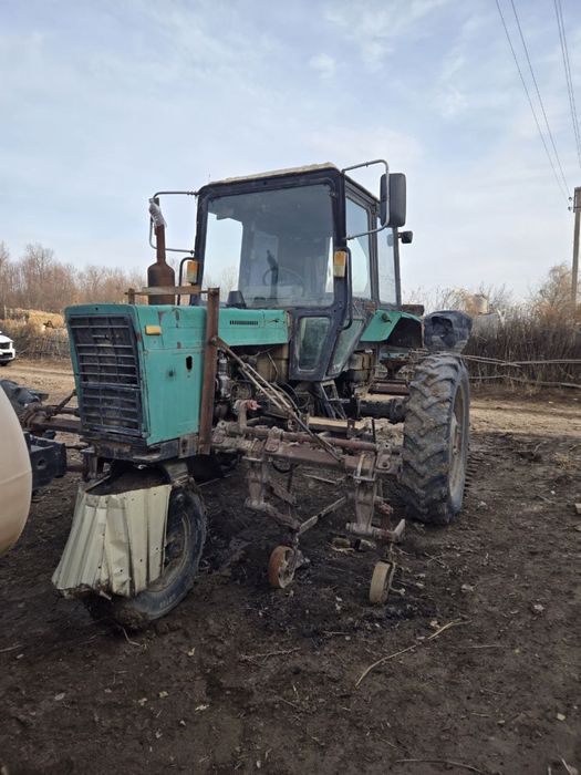 Трактор МТЗ 80.