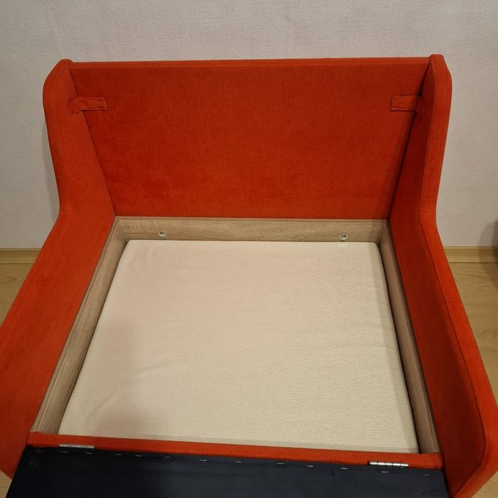 Разтегателен фотьойл с функция сън,размери 80/190 см.