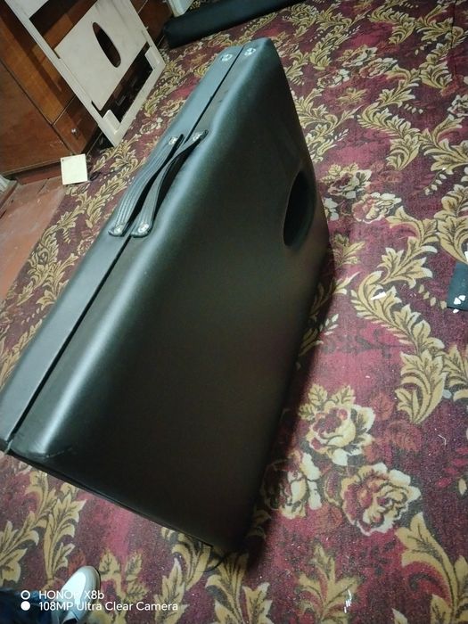 Массажная кушетка! Раскладной кушетка! Для массажа и косметология