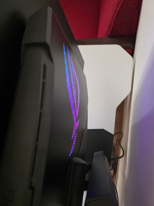 Monitor Gaming Lucios XG32UCWG cu GARANTIE