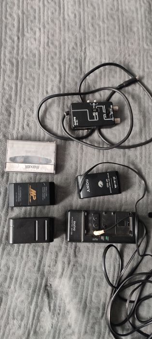 Видеокамера SANYO VM-H100P