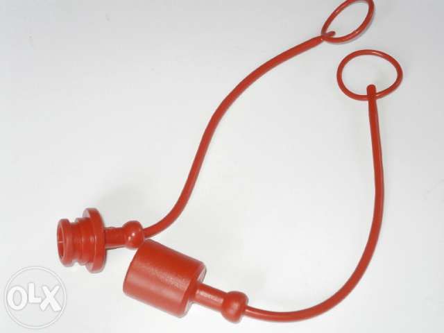 Внос от Германия - бързи връзки за хидравлични маркучи.