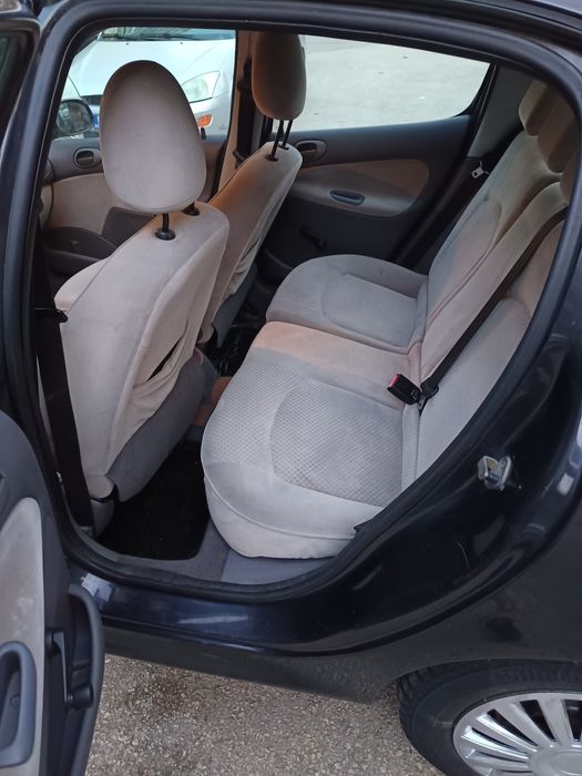 Пежо 206. 1.4hdi