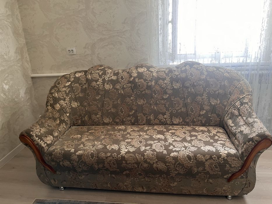 Продается диван и крсело