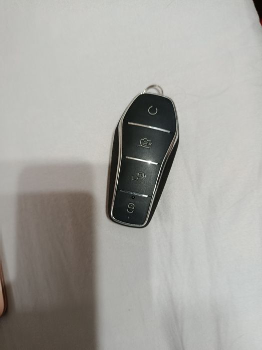 Ключ пульт от автомобиля BYD