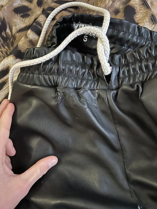 Pantaloni YoungRichWhite Zipp Leather