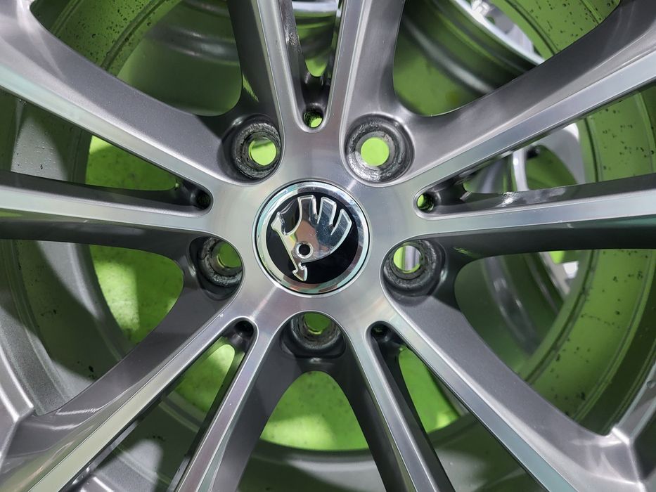 17 5x112 Skoda лети джанти 5х112 шкода