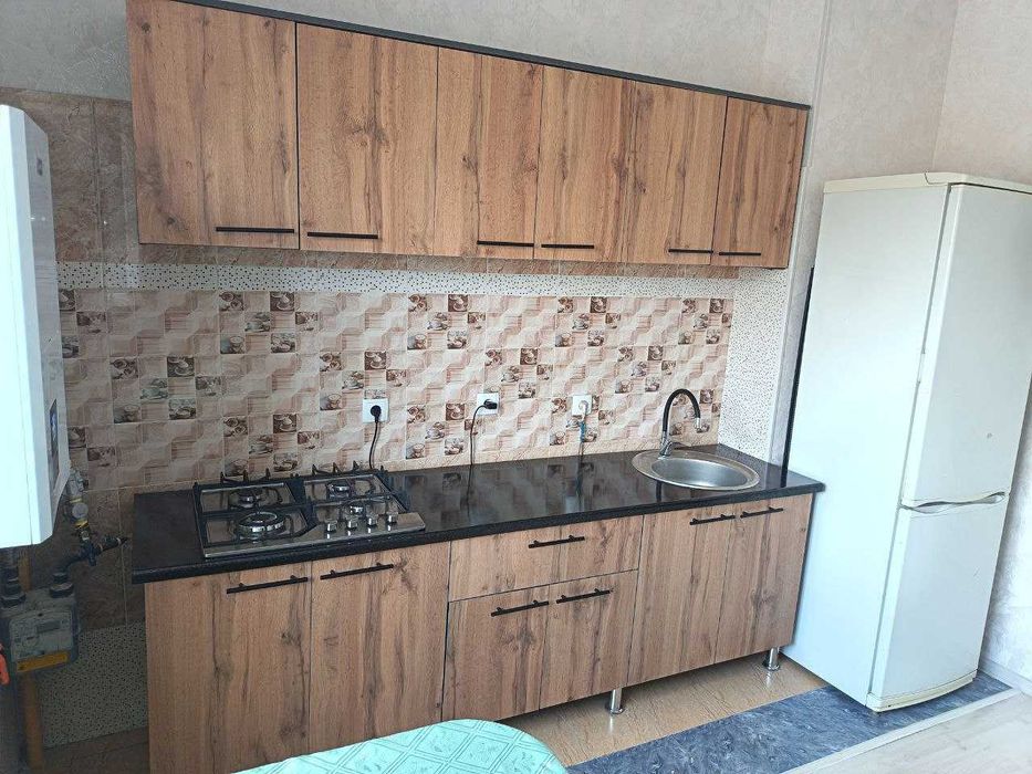 Продам квартиру двухкомнатную 42 квадрата