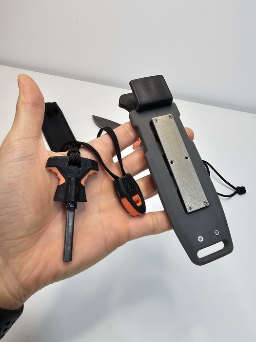 Cutit de supravietuire Gerber - Bear Grylls Ultimate Original
