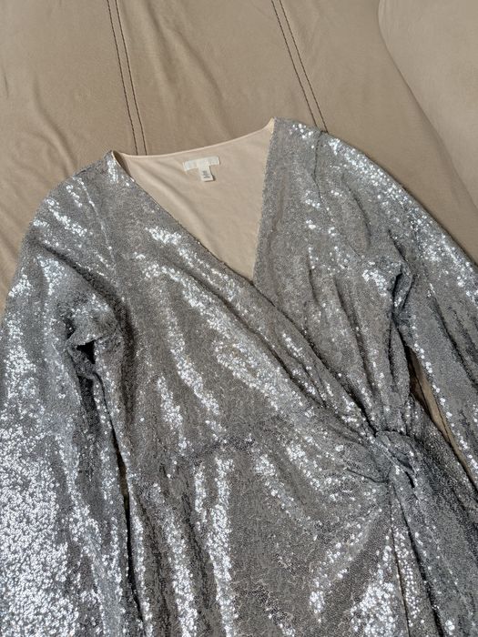 Официална рокля с пайети