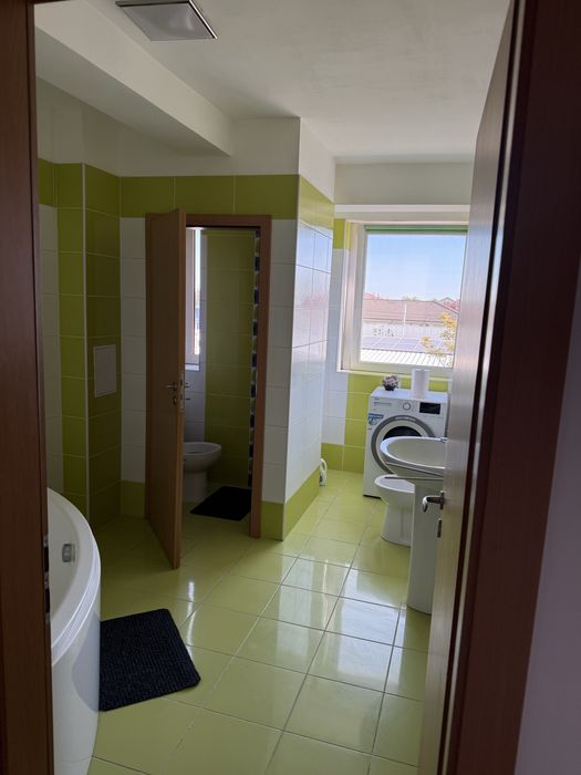 Inchiriez apartament 2 camere