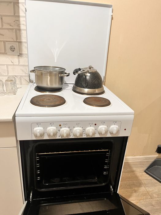 Продам кухонную плиту