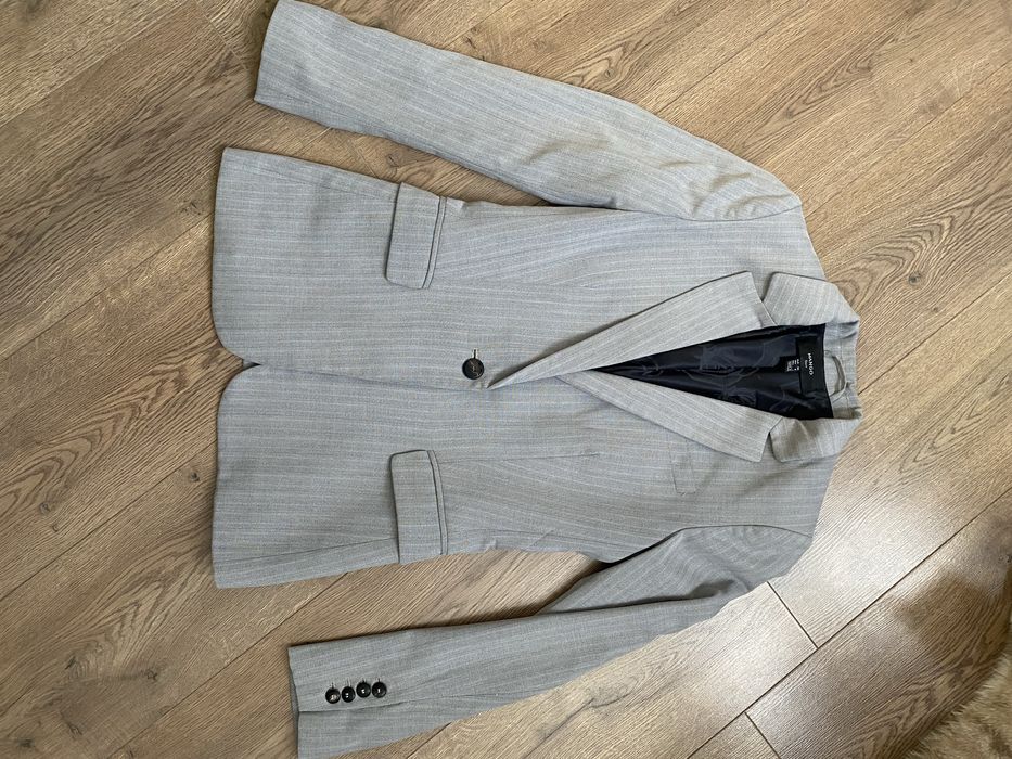 Женские пиджаки на размер С и М