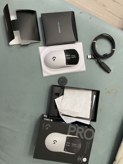 Logitech superstrike