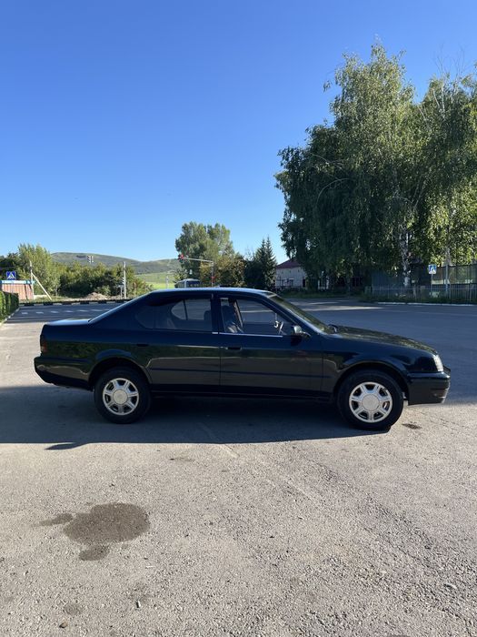 Продам Toyota Camry SV43