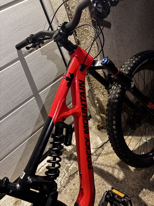 Rocky Mountain Slayer 27.5