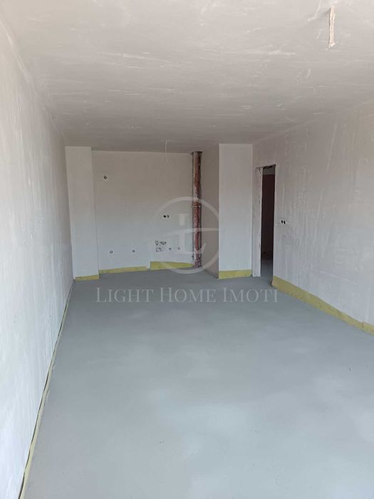 Продава се Двустаен апартамент в Пловдив, Остромила - 67 кв.м за 1476 €/кв.м - Снимка #1