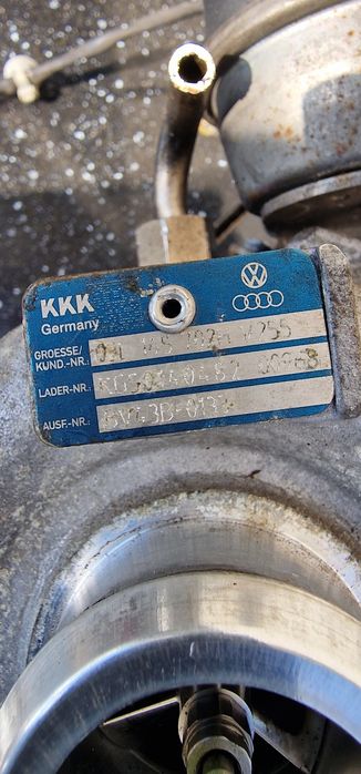 Turbina audi a4 b8 CAGA    03L 145 702H impecabila ca noua fara joc