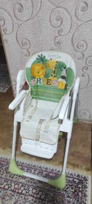 Детский стол для кормления