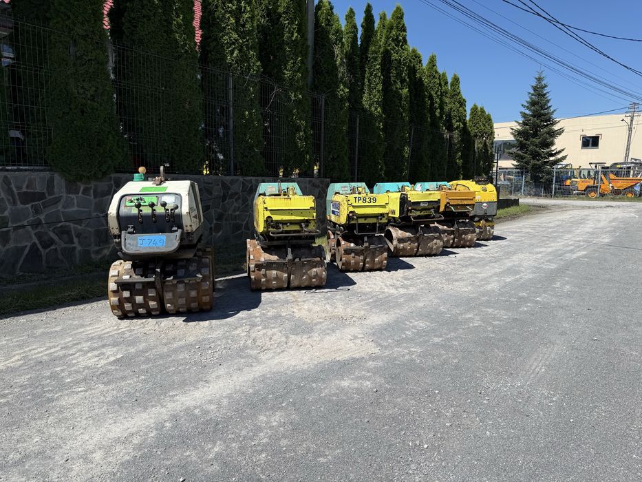 De inchiriat vibrocompactoare Bomag ,Wacker Neuson , Ammann Ramax