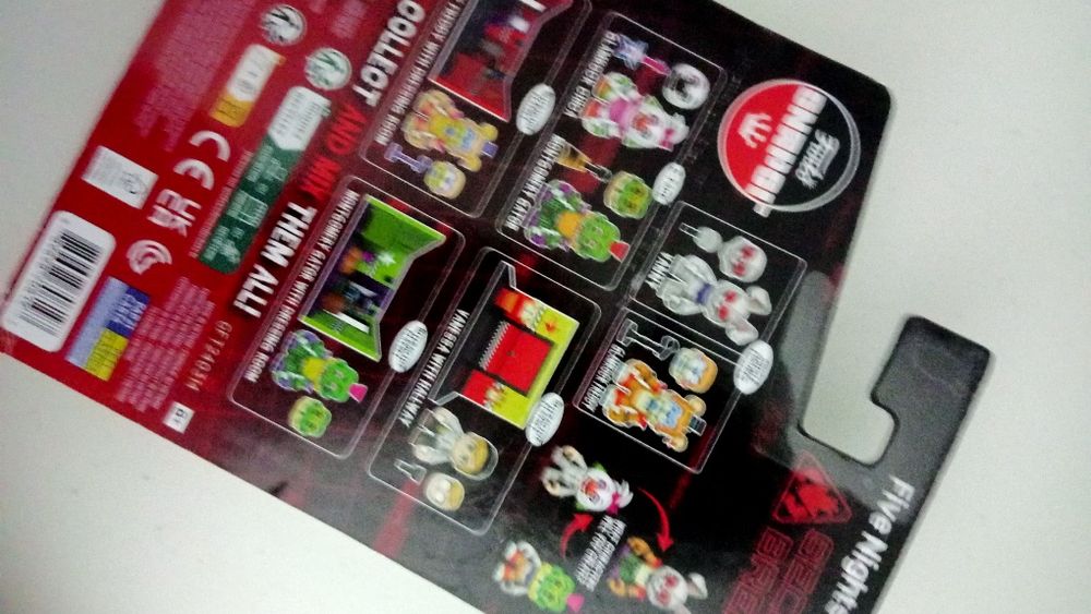 Fnaf фигурка продаю