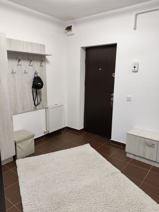 Închiriez apartament 40 mp plus balcon Florești/Florilor