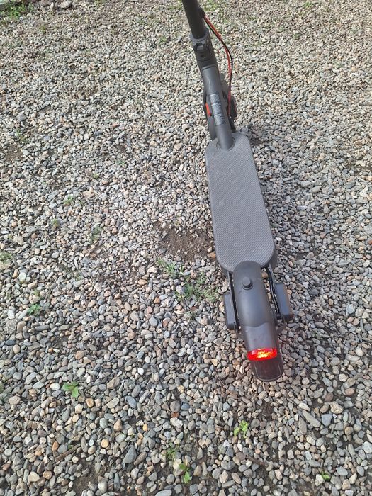 Vând trotineta xiaomi 4 Pro