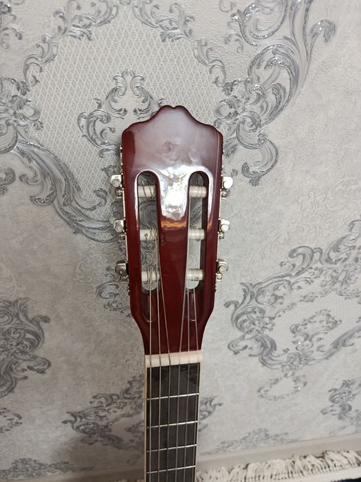 Gitara (Classic)