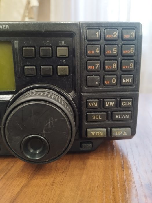 КВ-приёмник ICOM IC-R75