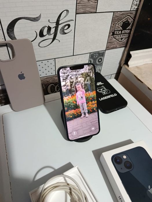 Продам Айфон 13 за 160000