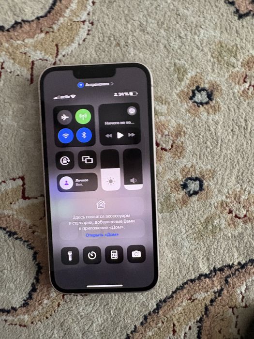 Продается айфон 13 срочно