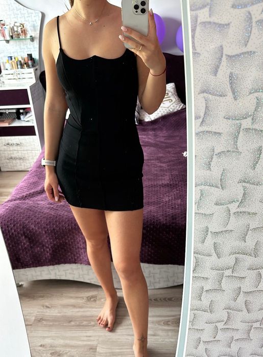 Дамска черна рокля Bershka