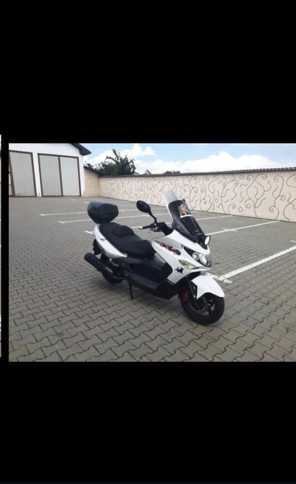Motocicleta kymco 300cm3 inmatriculata ro