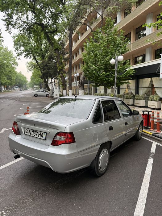 Nexia 2 donc 1.6 Нахт или Аренда