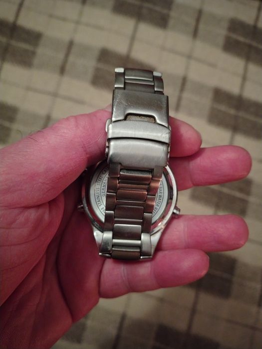 Радио часовник TCM