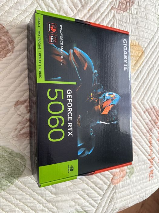 Видеокарта Gigabyte RTX 5060 Windforce Max OC, 8 GB