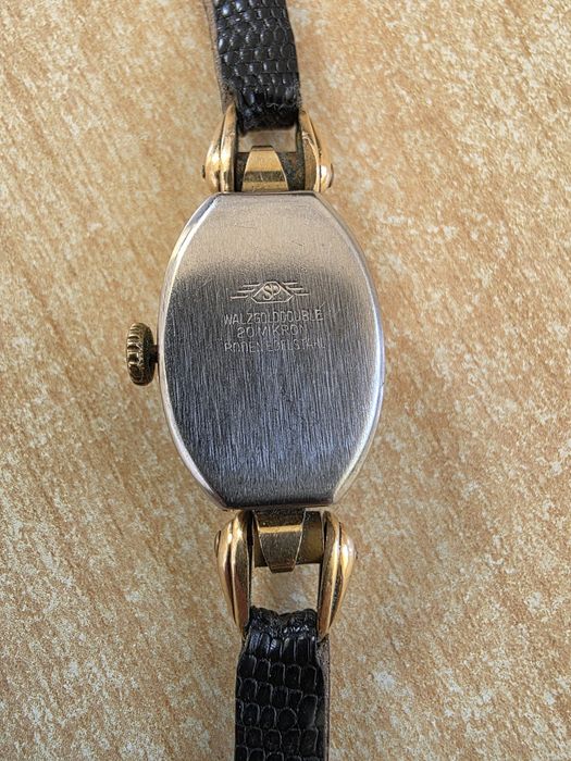 Ceasuri dama vintige