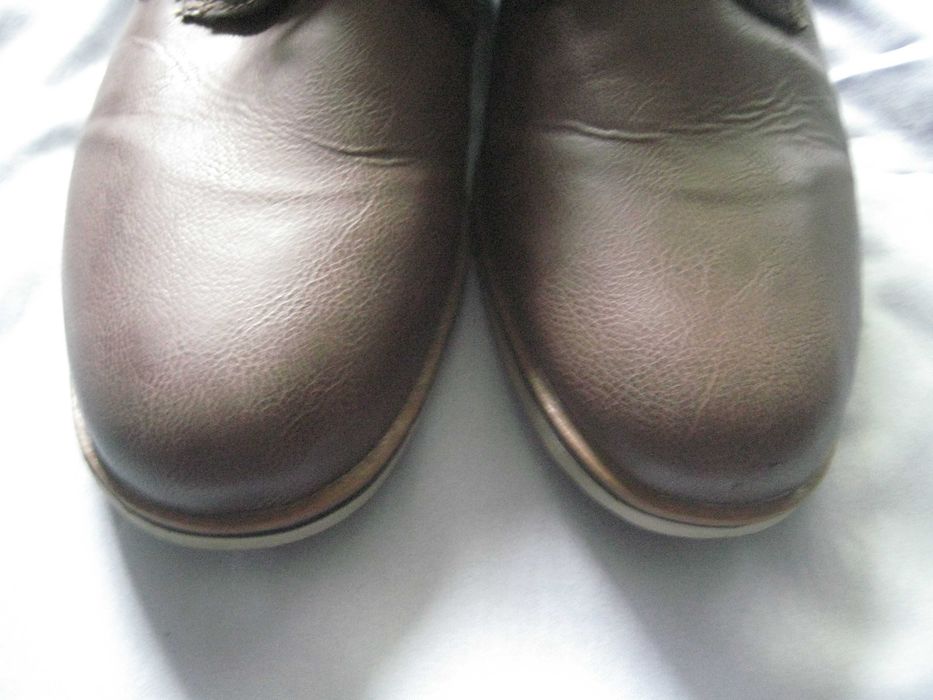 Продавам мъжки кожени кафяви обувки номер 46 Southpart JEAN 1963